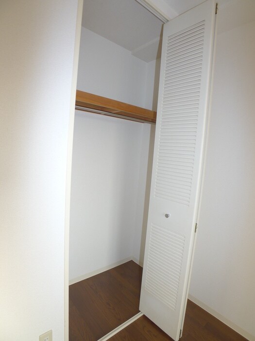 物件内観写真16　(収納)