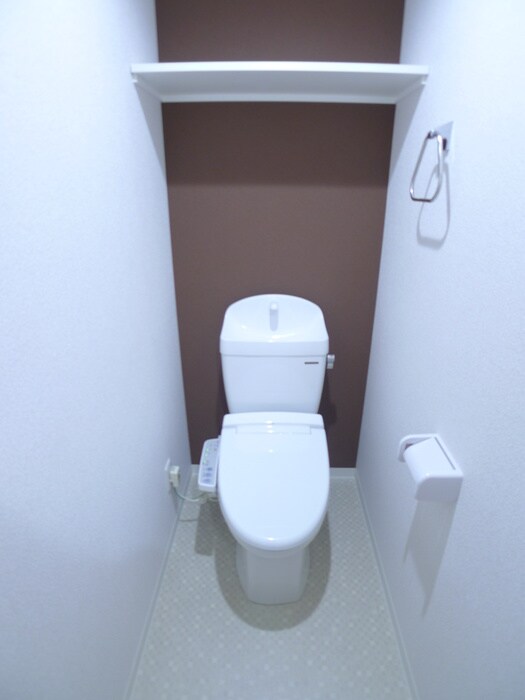 物件内観写真9　(トイレ)