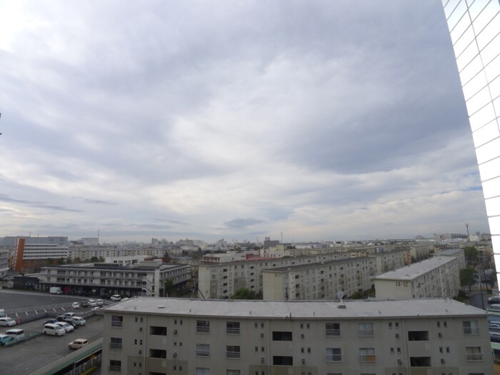 物件内観写真15　(室内からの展望)