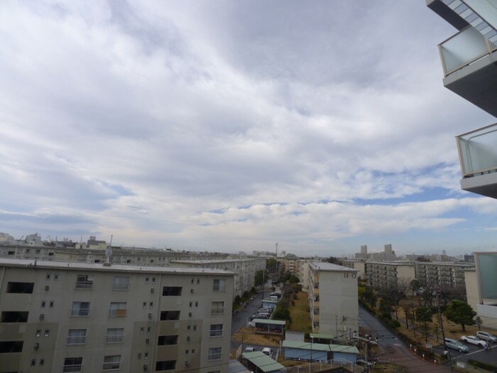 物件内観写真17　(室内からの展望)