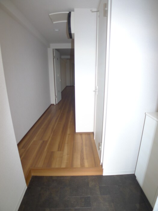 物件内観写真19　(玄関)