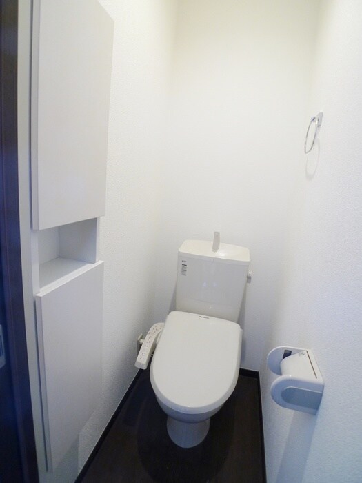 物件内観写真11　(トイレ)