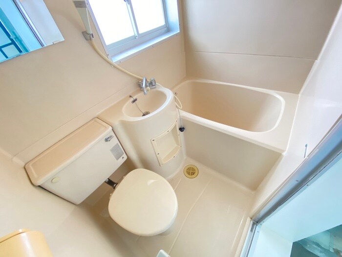 物件内観写真12　(バス／シャワールーム等)