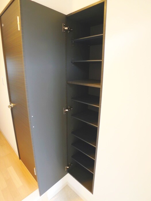 物件内観写真17　(靴箱)