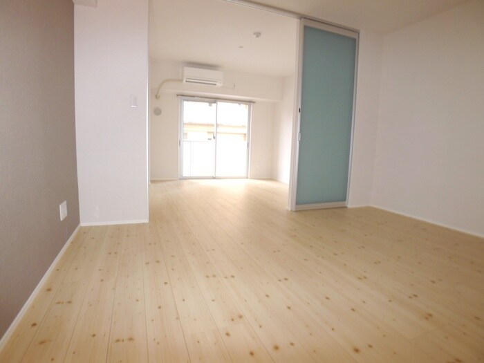 物件内観写真14　(居室)