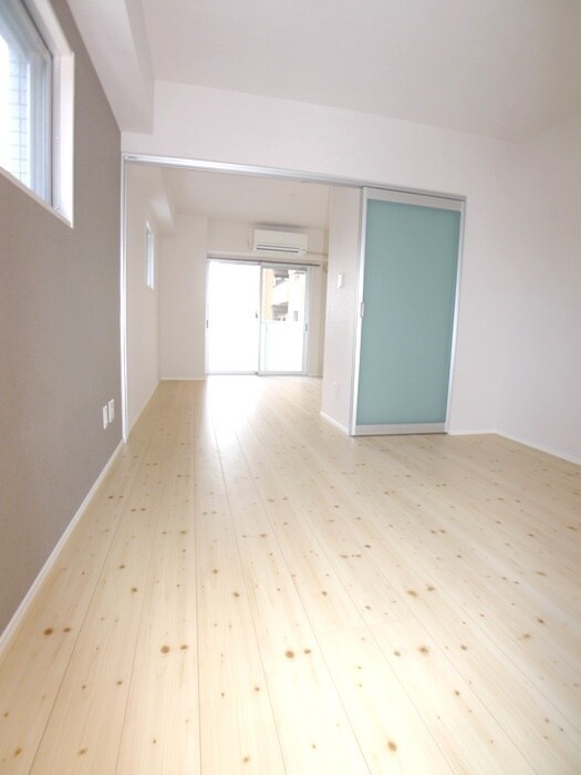 物件内観写真16　(居室)