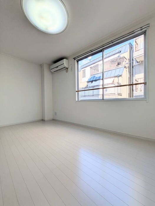 メゾン木口の居室