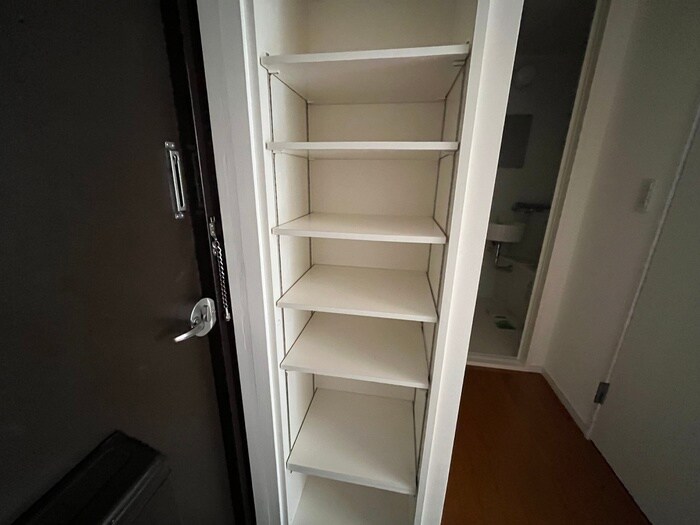 メゾン木口の靴箱