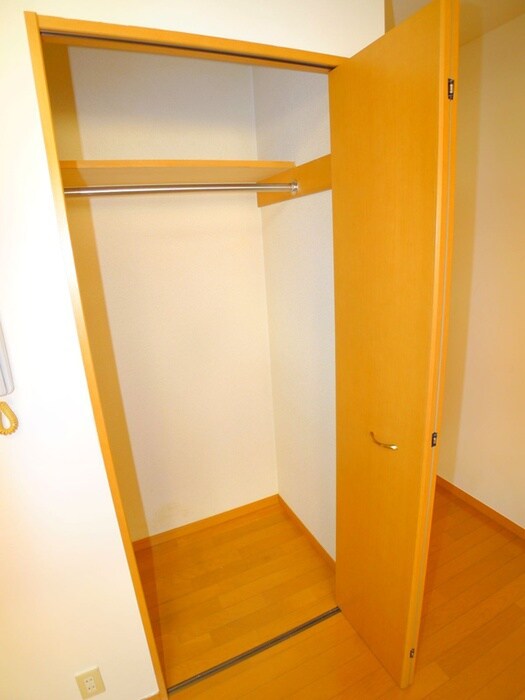 物件内観写真9　(収納)