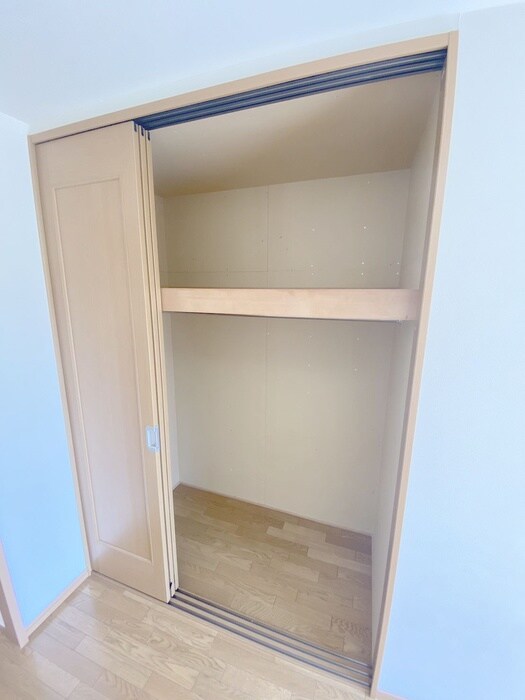 物件内観写真11　(収納)