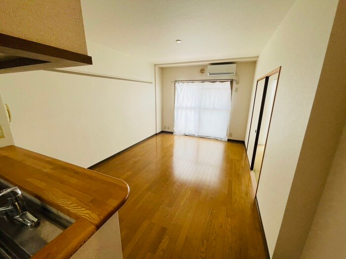 物件内観写真7　(居室)