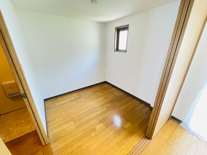 物件内観写真17　(居室)