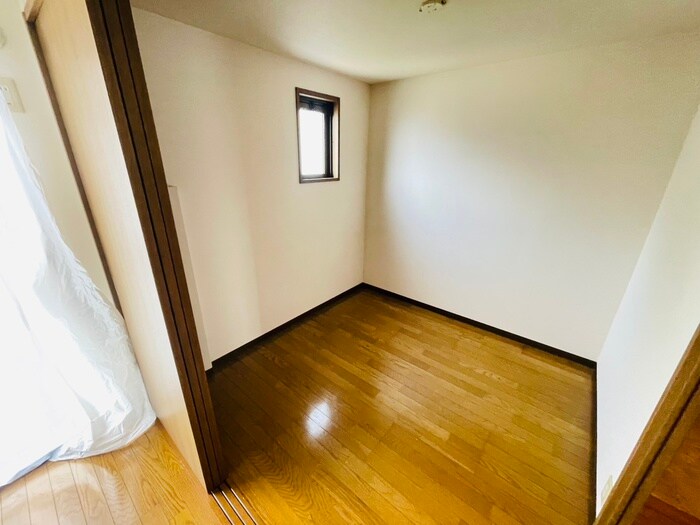 物件内観写真17　(居室)