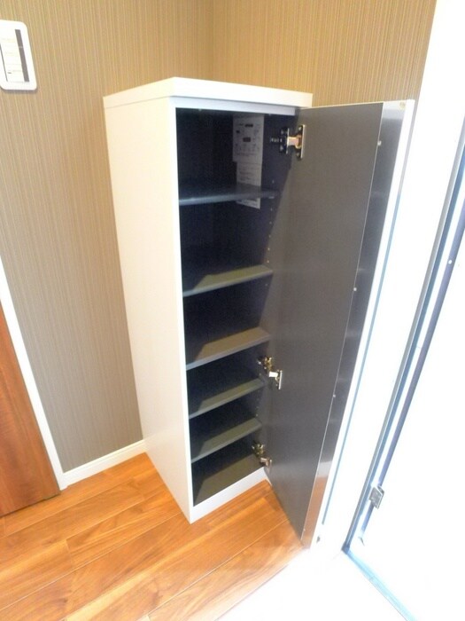 物件内観写真16　(靴箱)