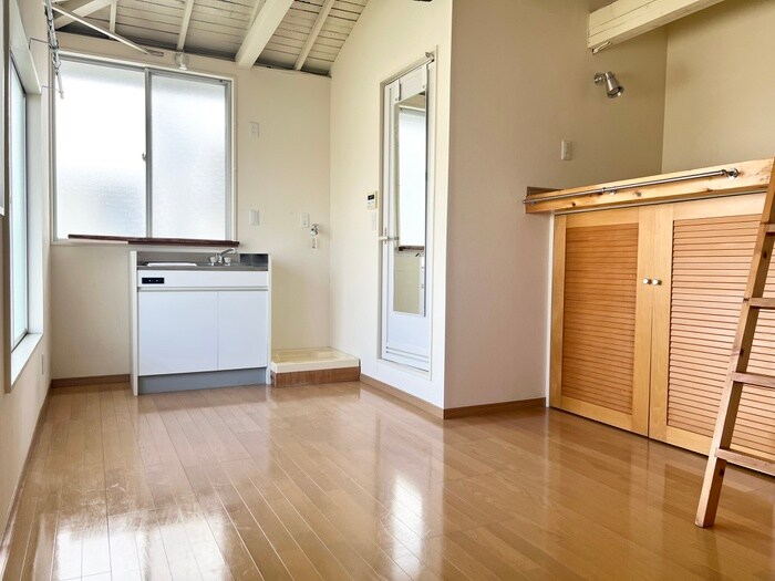 物件内観写真7　(居室)