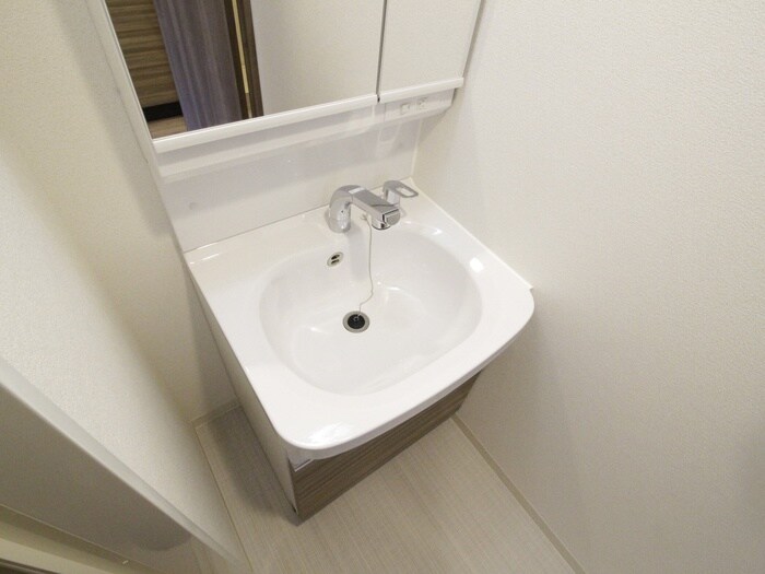 物件内観写真10　(洗面)