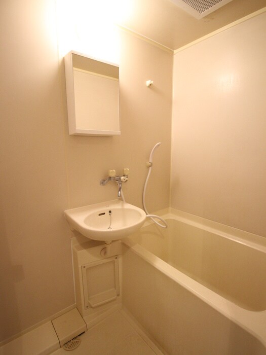 物件内観写真11　(バス／シャワールーム等)