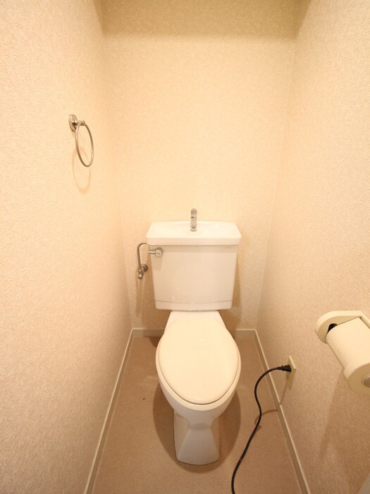 物件内観写真13　(トイレ)