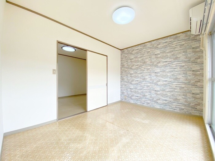 物件内観写真7　(居室)