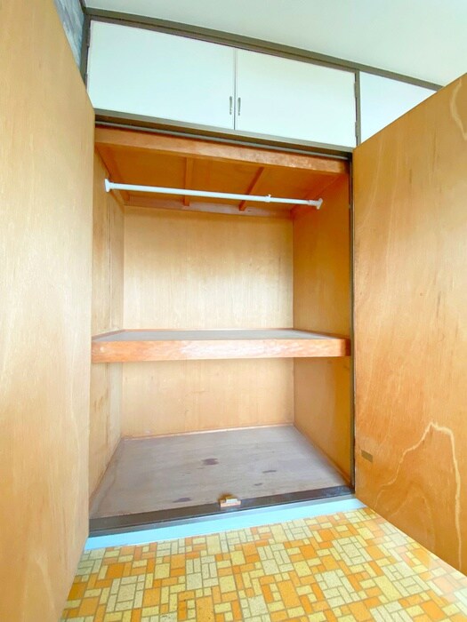 物件内観写真16　(収納)