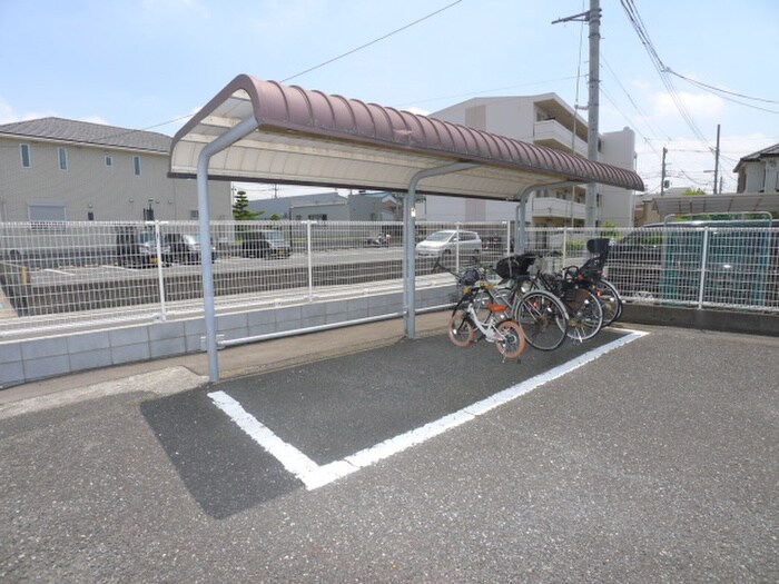 物件外観写真5　(駐輪場)