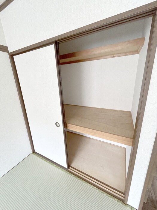 物件内観写真13　(収納)