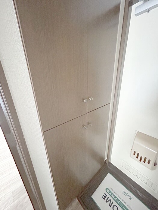 物件内観写真16　(靴箱)