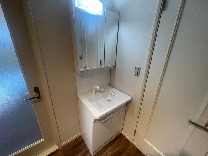 物件内観写真13　(洗面)