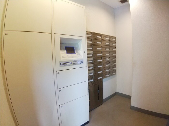 物件外観写真4　(建物設備)