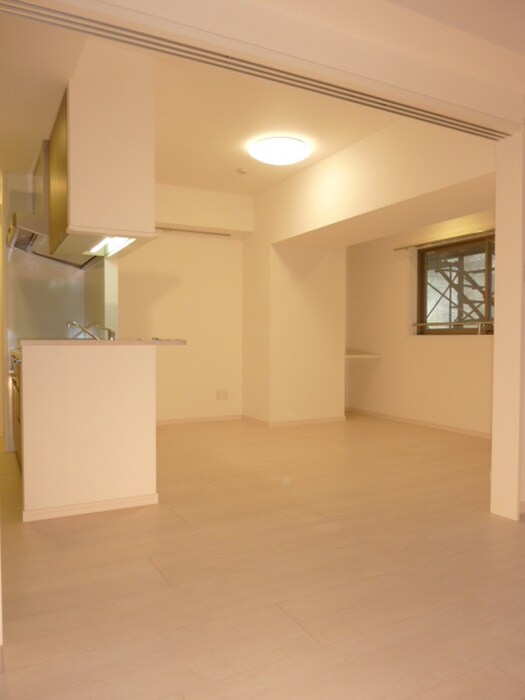 物件内観写真12　(居室)