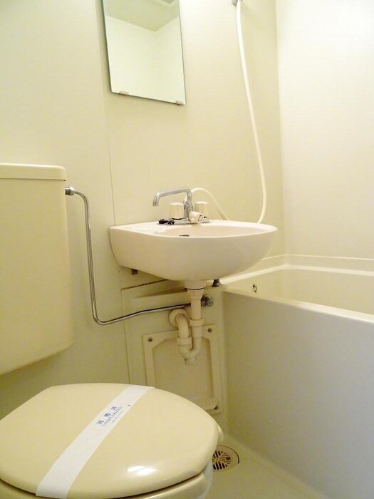 物件内観写真6　(バス／シャワールーム等)