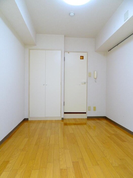 物件内観写真11　(居室)