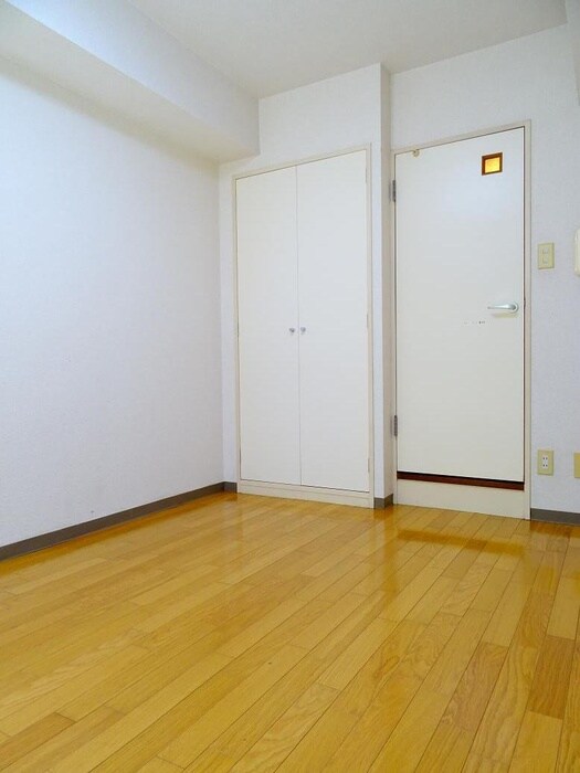 物件内観写真12　(居室)