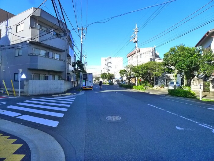 物件外観写真6　(周辺環境)