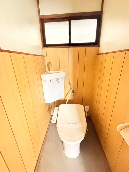 物件内観写真9　(トイレ)