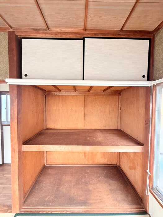 物件内観写真10　(収納)