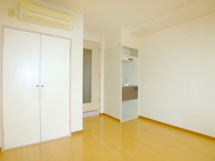 物件内観写真10　(内観写真)