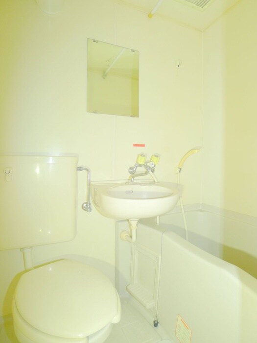 物件内観写真13　(バス／シャワールーム等)