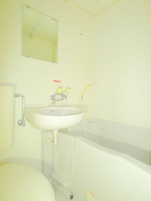 物件内観写真13　(バス／シャワールーム等)