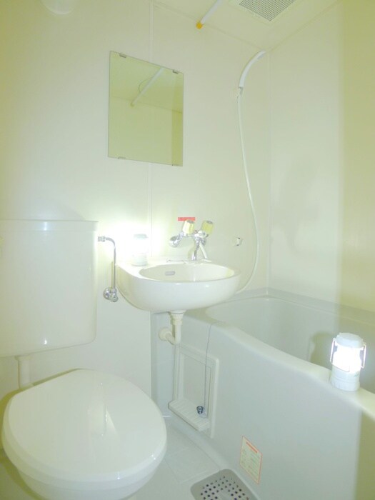 物件内観写真13　(バス／シャワールーム等)