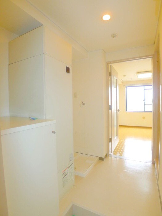 物件内観写真15　(廊下)