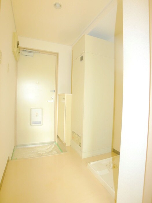 物件内観写真20　(廊下)