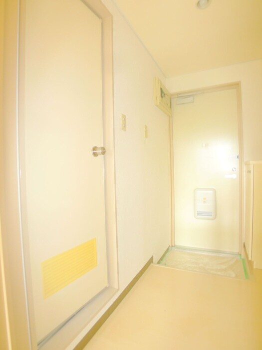 物件内観写真21　(廊下)