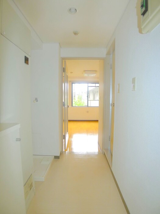物件内観写真22　(廊下)
