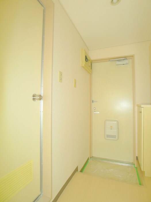 物件内観写真22　(廊下)