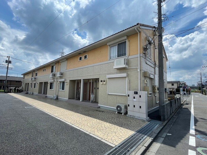 物件外観写真5　(外観写真)