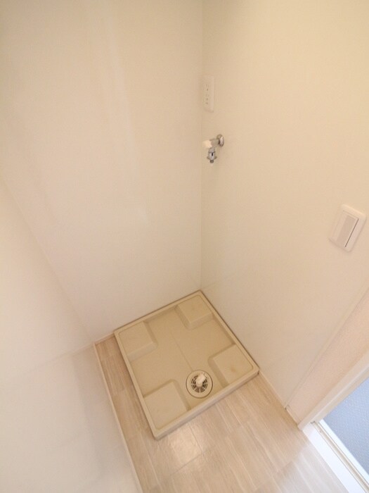 物件内観写真19　(洗濯機置場)