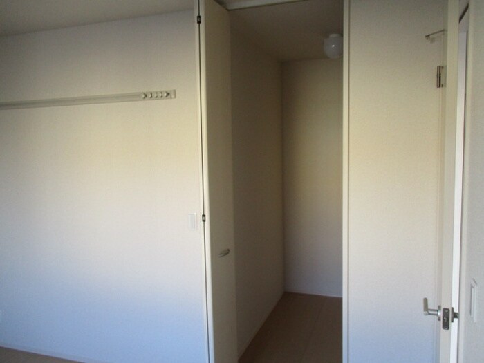 物件内観写真20　(収納)