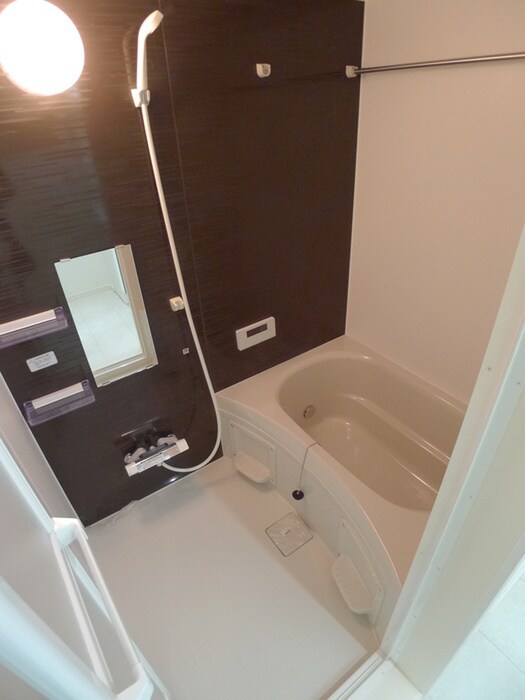 物件内観写真12　(バス／シャワールーム等)