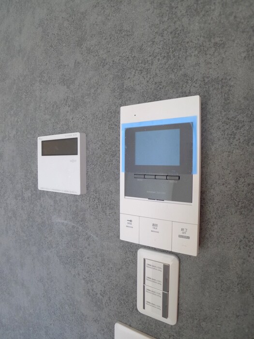 物件内観写真18　(廊下)